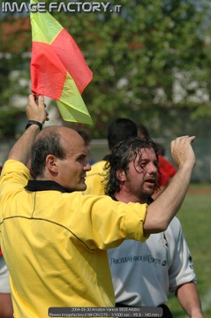 2004-05-30 Amatori-Varese 0630 Arbitro